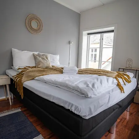 Lejlighed In Heart Of With Billiard & Sauna Stavanger